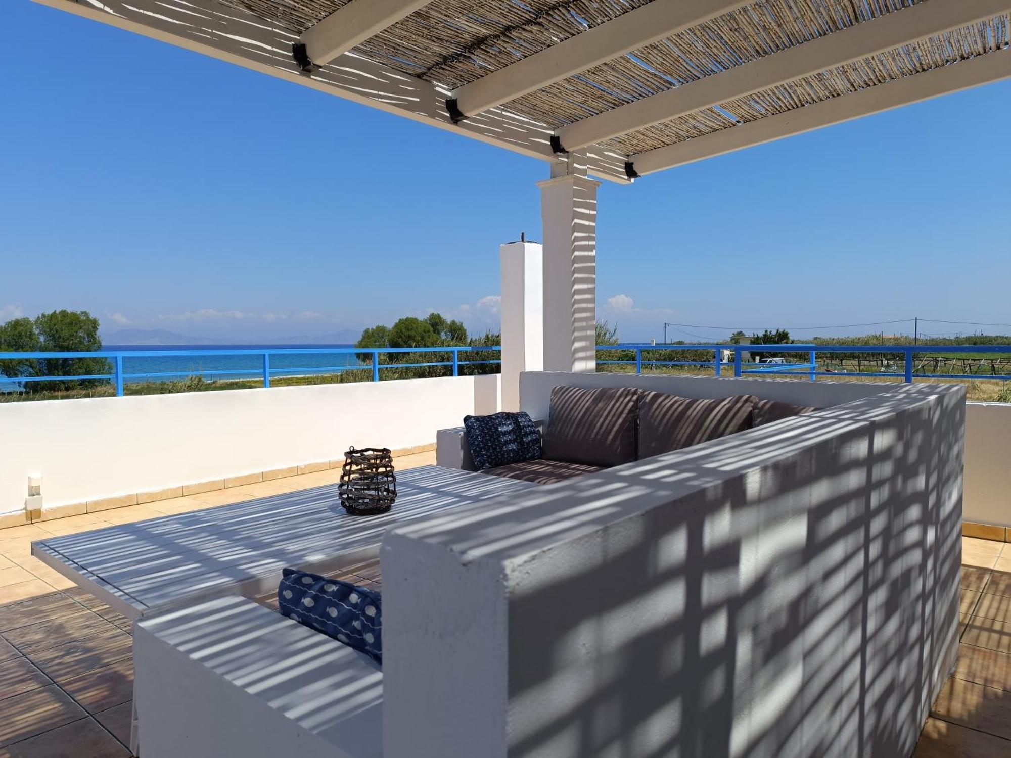 Nautilus Beach House Paradeísion エクステリア 写真